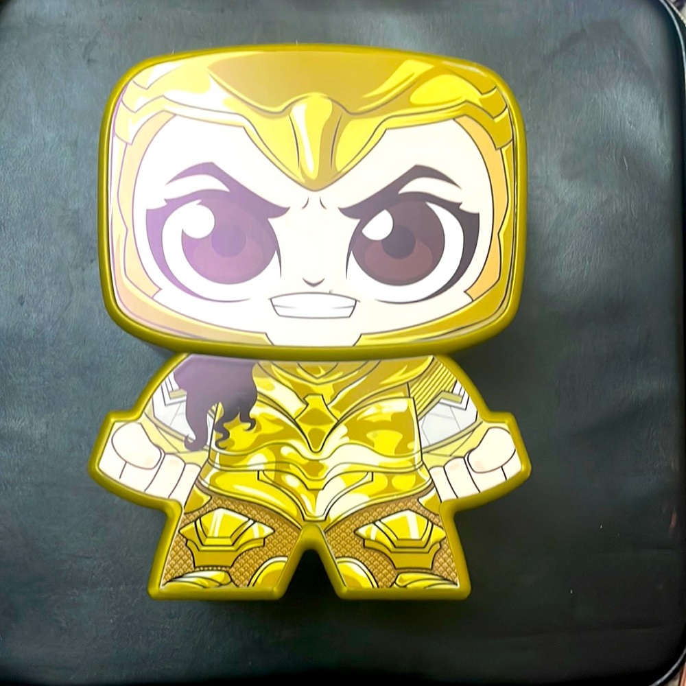 Wonder Woman WW84 plastic bank in good condition